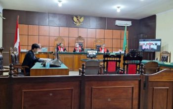 Mantan Kepala Desa Pasir, AH, Dituntut 2 Tahun Penjara Dalam Kasus Korupsi APBDes 2019