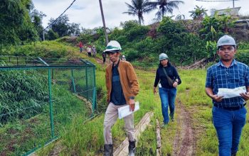 PT Agro Palindo Sakti Pom 2 anggota Wilmar Grup, membuktikan komitmen lingkungan melalui investigasi transparan. Tim gabungan otoritas setempat memverifikasi tidak ada kebocoran limbah cair di kolam penampungan. Hasil audit lapangan dan uji sampel air sungai menjawab isu miring, menegaskan kepatuhan perusahaan terhadap standar keberlanjutan dan pelestarian ekosistem.