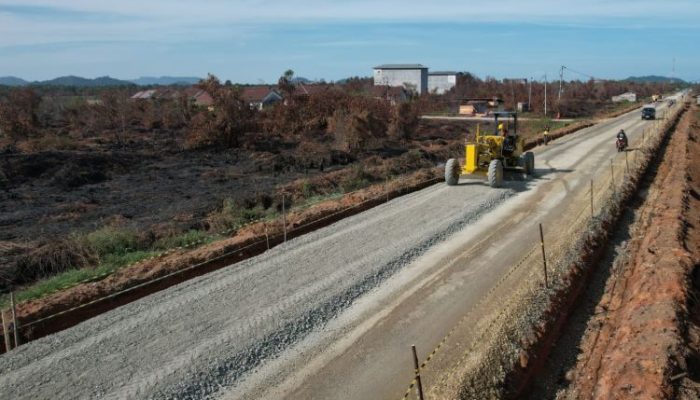 Mempawah Bebas Banjir: Proyek Jalan Galang Pacu Ekonomi Rakyat Kalimantan Barat