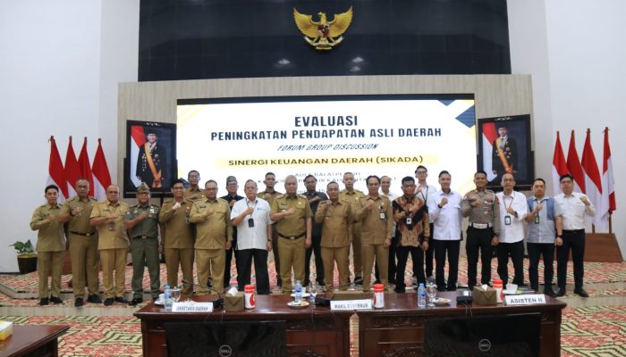 Pimpin Evaluasi PAD Melalui Sikada, Wagub Krisantus Dorong Strategi Kongkrit Tingkatkan Pendapatan Daerah Kalbar