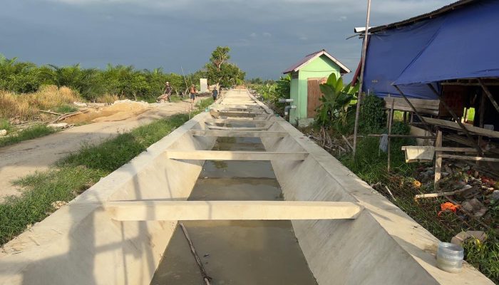 Proyek Irigasi di Sambas Perkuat Ketahanan Pangan, Ekonomi Masyarakat Kian Meningkat