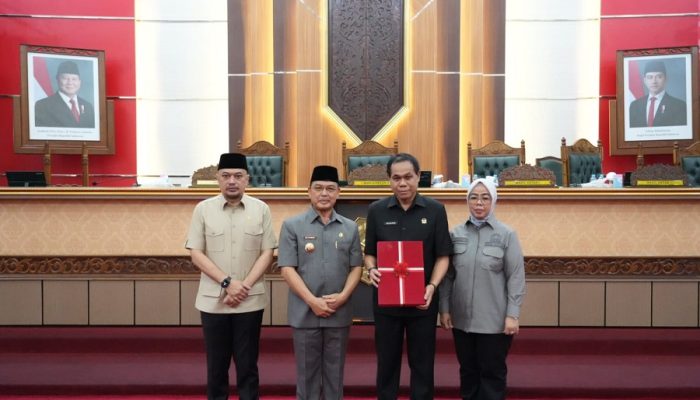 Gubernur Ria Norsan Sampaikan Raperda KUA-PPAS Tahun Anggaran 2027, Fokus Pada Penguatan Sdm Dan Pertumbuhan Ekonomi