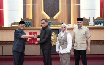 GUBERNUR RIA NORSAN SAMPAIKAN NOTA PENJELASAN PERUBAHAN KUA-PPAS APBD TA 2026