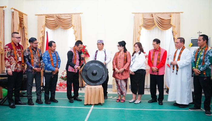 PESPARANI III KOTA PONTIANAK RESMI DIBUKA, PEMPROV KALBAR DUKUNG PEMBINAAN GENERASI MUDA