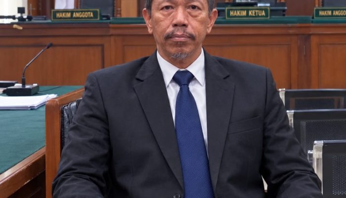 Majelis Hakim PN Sintang Song Besak?.Koalisi Rakyat Pemerhati Hukum Protes Keras Tiga Vonis Bebas PN Sintang: Desak Pelaporan Hakim yang Terlibat dan Soroti Abaikan Kebenaran Materiil