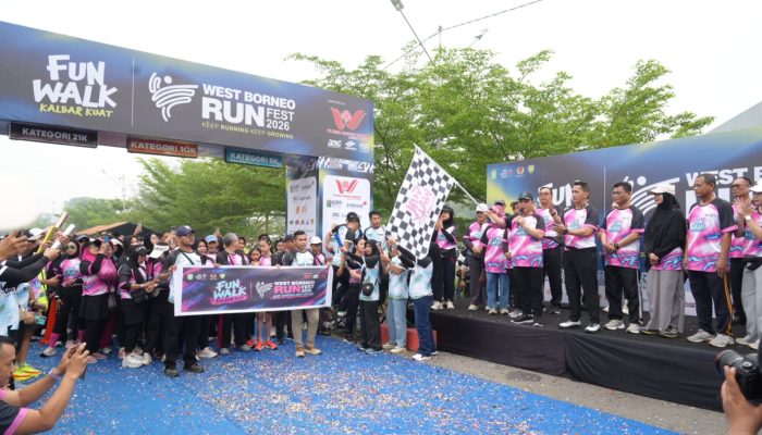 GUBERNUR RIA NORSAN LEPAS FUN WALK DAN WEST BORNEO RUN FEST 2026 DI GOR SSA PONTIANAK