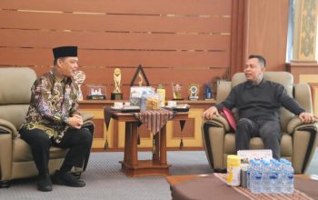 PENGABDIAN DI PEDALAMAN JADI PERHATIAN, PEMPROV KALBAR UPAYAKAN SOLUSI TERBAIK