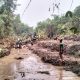 Normalisasi Sungai Bawa Keceriaan, Warga Sairi Bagan Antusias Turun ke Sungai Mencari Ikan.